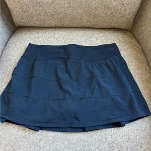 Lululemon True Navy Pace Rival Running / Tennis Skirt Skort Size 6